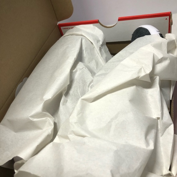 Mens Nike Free Run Trail US Size 9.5 Black/white new with box CW5814-001] - Picture 10 of 13